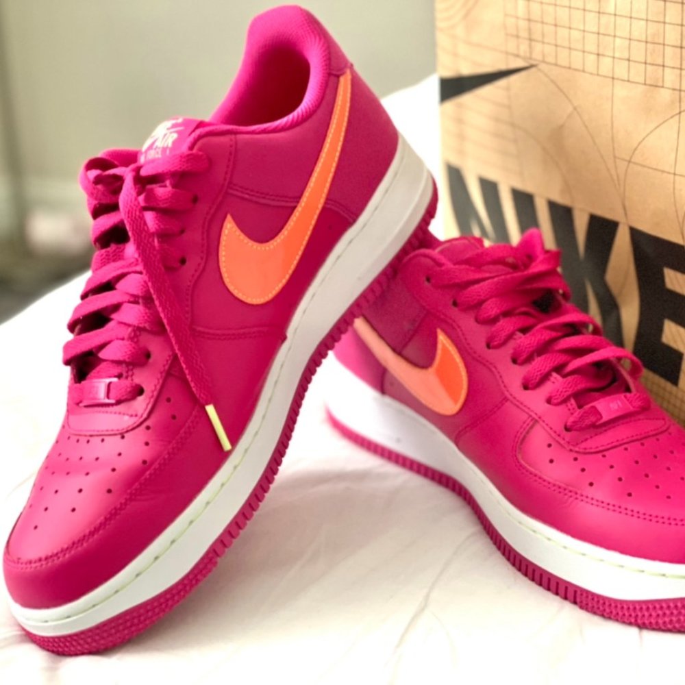 AIR FORCE 1 LV8 'WORLD TOUR'